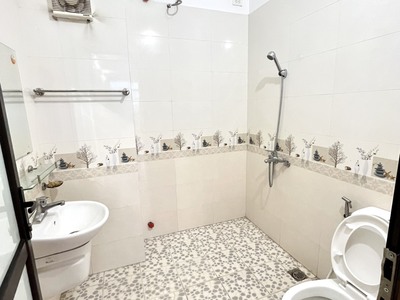 Chính chủ cần cho thuê văn phòng kv 196 hồ tùng mậu, hà nội 4