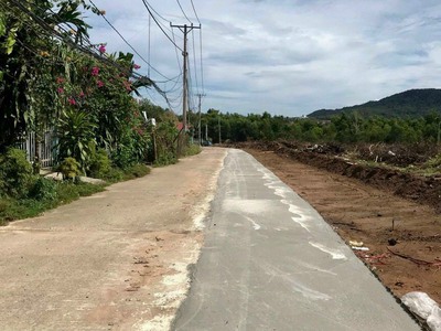 Bán lô góc 2MT khu dân cư,Tp.Phú Quốc giá đầu tư 4