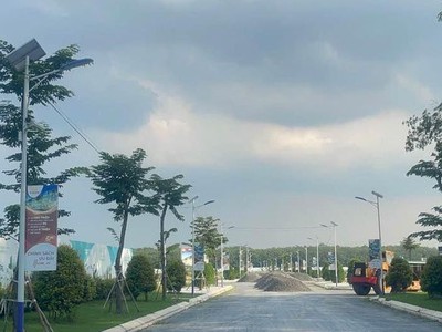 Đất ngay chợ Chánh Lưu, gần Vsip 2 trục đường vào Tp Mới, chỉ 480tr mua được ngay, ngân hàng hỗ trợ 3