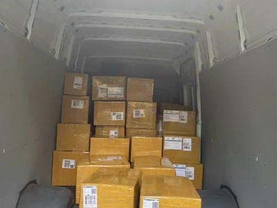 Gửi hàng đi Đài Loan chỉ 90k / kg 1
