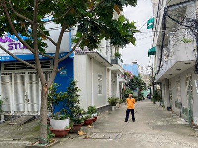 Cho thuê tầng trệt 45 m2 Phan huy ích P.15 Tân Bình 2