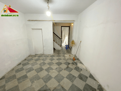 Chính chủ bán nhà số 16 ngõ 42 Vũ Ngọc Phan, Đống Đa 67,5m2 giá 16 tỷ 9