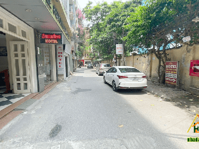 Chính chủ bán nhà số 16 ngõ 42 Vũ Ngọc Phan, Đống Đa 67,5m2 giá 16 tỷ 6