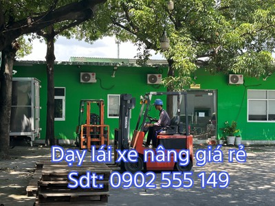 Học lái xe nâng giá rẻ bất ngờ tại đồng nai 0