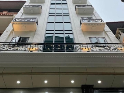 Siêu phẩm cầu giấy - 9 tầng thang máy - sổ phân lô - ô tô tránh - 100m2 35 tỷ 0