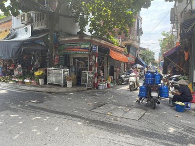 Bán nhà dương xá gia lâm , hà nội kinh doanh, mặt đường 379 24 m cửa ngõ vinhomes ocp. 93 m2 4