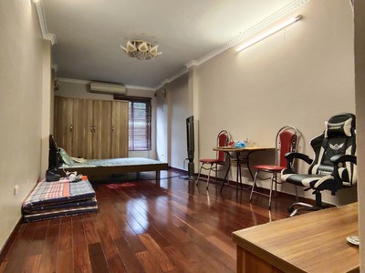 Cho thuê nhà 40m, 5 tầng mặt phố Lê Duẩn, Quận Hai Bà Trưng, Kinh doanh sầm uất 5