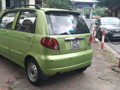 Chính chủ cần bán xe MATIZ màu xanh như ảnh 4