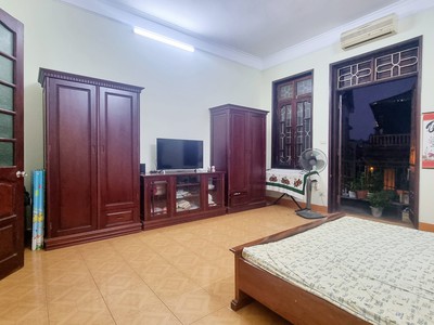 Bán gấp nhà tứ liên 117m2, 5 tầng, lô góc, ô tô tránh, kinh doanh, 12.9 tỷ 0