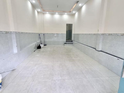 Cho thuê nhà 3 tầng hxh lý thuờng kiệt quận 10   giá thuê 36 triệu/tháng 6pn 4wc phù hợp làm văn 3