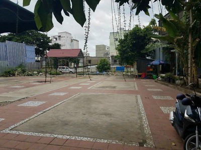 Bán đất mặt tiền đường lớn quận tân phú, hơn 1200m2, thích hợp làm karaoke, nhà hàng, khách sạn 0