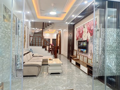 Căn Hộ 4 tầng -  VĂN CAO  13 triệu/ tháng. 0