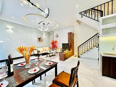 Nhà mới đẹp cực phẩm nội thất sang chảnh cách mt đường số 18 1 căn hxh nở hậu 4