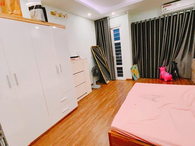 Bán nhà ngõ xuân đỉnh dt: 31m xây 5 tầng mt: 4.4m lô góc ô tô đỗ cổng - chủ tặng toàn bộ nội thất 3