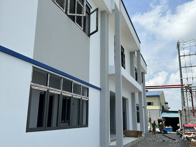 Bán xưởng kcn hải sơn long an 4200m2 ,xưởng 2420 m2 giá 37 tỷ 2