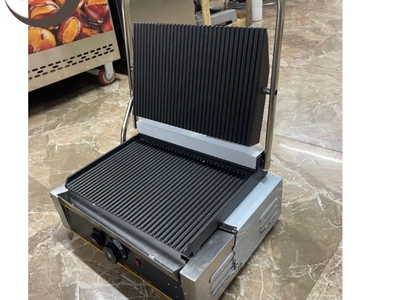 Máy ép bánh mì size lớn dùng điện   nướng thịt cao cấp 2 mặt rãnh 6