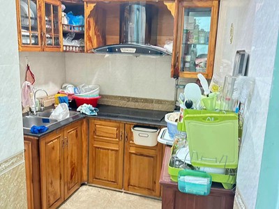 N1295. Cho thuê nhà ngõ Lương Khánh Thiện - nhà sạch sẽ ở gia đình 4