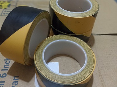 Những đặc tính của băng dính dán nền giá rẻ 0