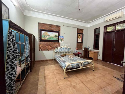 Cho thuê nhà Đường Bưởi 3 tầng x 36m2 cho hộ gia đình hoặc nhóm 2