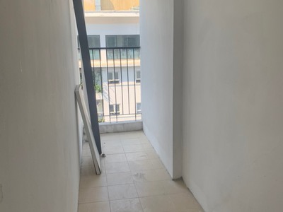 Cho thuê Chung Cư Golden West Lê Văn Thiêm DT:85m2- 02 Ngủ - Điều hoà -10.5tr/th làm văn phòng, Ở 12