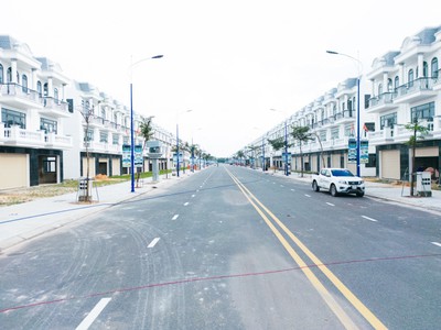 Chính chủ bán nhà phố Thăng Long 2 giá 3,1 tỷ tại Bàu Bàng 2