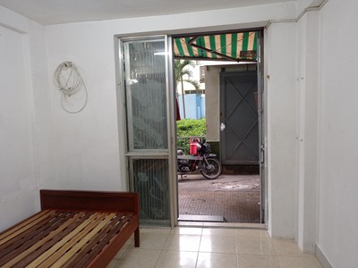 Cho thuê phòng địa chỉ: số 002, Lô F, chung cư Nguyễn Trãi, đường Mạc Thiên Tích, phường 08, quận 05 2