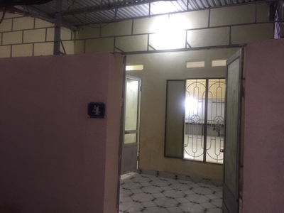 Cho thuê nhà ngõ phố Hàng Kênh 1