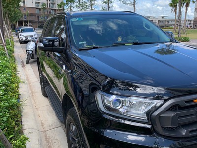 Chính chủ bán Ford Everest Embient AT 2019 đăng ký lần đầu 2020. 1