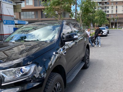 Chính chủ bán Ford Everest Embient AT 2019 đăng ký lần đầu 2020. 2