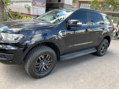 Chính chủ bán Ford Everest Embient AT 2019 đăng ký lần đầu 2020. 4