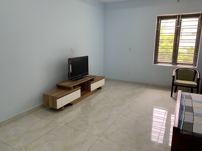 Cho thuê nhà đường Thiên Lôi mặt tiền 5m 0