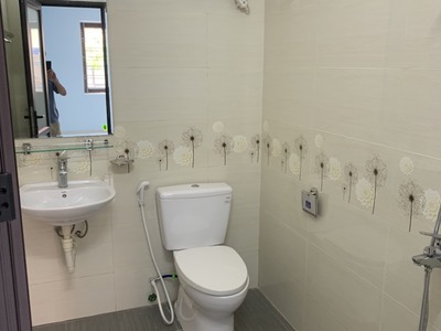 Cho thuê nhà đường Thiên Lôi mặt tiền 5m 4