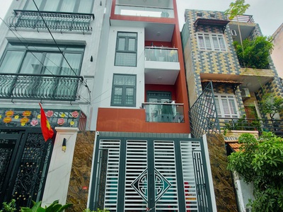 Bán nhà 4 tầng, 4x16, đường ô tô, khu nhà cao tầng đồng bộ, an ninh, yên tĩnh 0