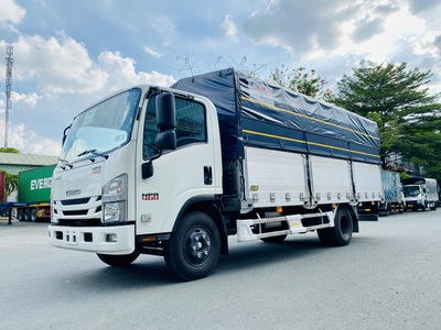 NPR400 tải 3,5t thùng 5m1 2