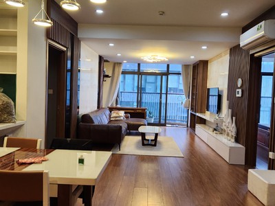 Mới ra siêu phẩm Discovery, full nội thất sang trọng, giá rẻ bất ngờ diện tích 140m2 3