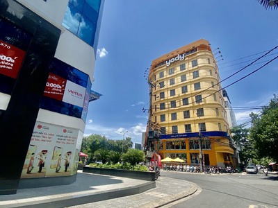 Bán tòa motel 5 tầng - đối diện trường đh kiến trúc   đông á 0