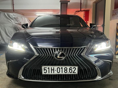 Lexus ES250 sản xuất 2018 đăng ký 2019 0