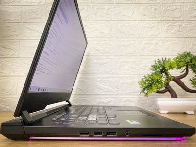 Bán gấp Asus ROG Strix G531GT-AL017T 5