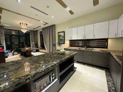 Biệt thự đơn lập dịch vọng 189m2,4 tầng, mt 14m, tặng nội thất giá 5x tỷ 1