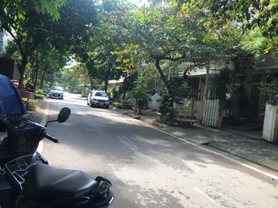 Hạ chào chủ cần bán gấp lk xây thô viglacer xuân phương, 75m, vỉa hè 2 ô tô tránh, giá 7.95 tỷ 0