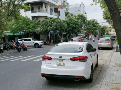 Bán nhà KIÊN CỐ - HIỆN ĐẠI Tiểu La,Q Hải Châu   Ngay sân bóng đá Duy Tân   Gía tốt nhất 2