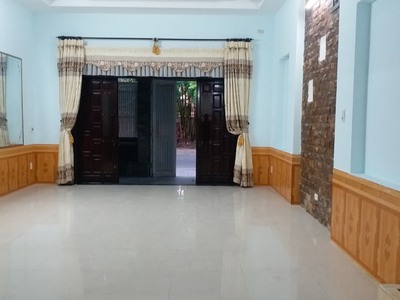 Bán nhà 3 tầng 81m2 đường 7m5 Hương Hải Thiền Sư, 4PN, 4WC An Hải Bắc, Sơn Trà 2