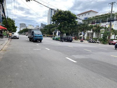 Bán đất 79m2 tặng nhà cấp 4 đường 5m5 Tô Hiến Thành gần biển Mỹ Khê, Sơn Trà 4