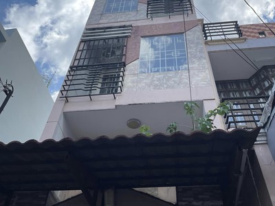 Cứu Thương Staria Nhập Khẩu Hàn Quốc 63
