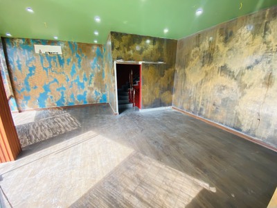 Cho thuê nhà mặt đường Hồ Sen siêu xinh 2