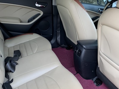 Chính chủ bán Xe Kia cerato đời cuối 2018 bản 1.6 số tự động 6 cấp ghế 2 màu. 2