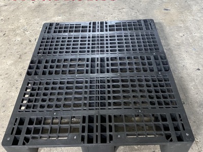 Pallet nhựa cũ tại Long An giá rẻ giao hàng tận nơi 0