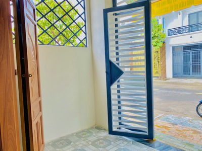 Bán Căn Nhà Sổ Riêng Ở Tân Uyên Bình Dương,Diện Tích 4.5x15, Nằm Gần Cây Xăng Kim Hằng 3