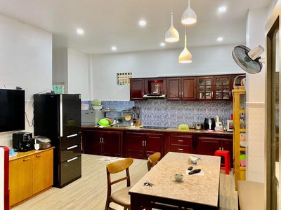Cứu Thương Staria Nhập Khẩu Hàn Quốc 328