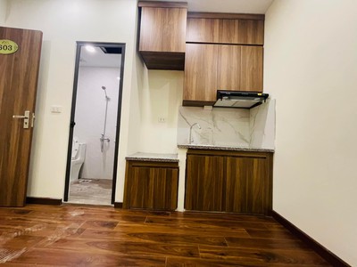 Chủ hào phóng bán thu hồi vốn tòa 8tx155m  quận đống đa, 40 căn hộ, dt 2 tỷ/năm, giá 23 tỷ 2